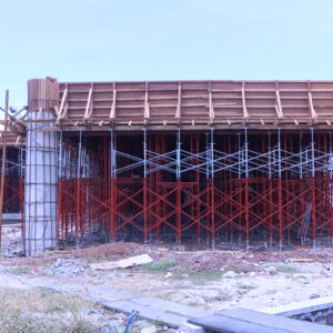 Struktur main frame scaffolding untuk proyek konstruksi dari penyedia sewa scaffolding terdekat